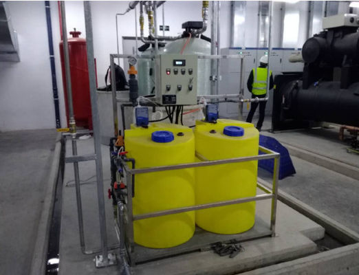 le système 40L de dosage chimique automatique pour l'eau de tour de refroidissement réutilisent
