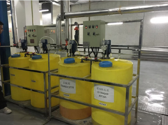 le système 40L de dosage chimique automatique pour l'eau de tour de refroidissement réutilisent