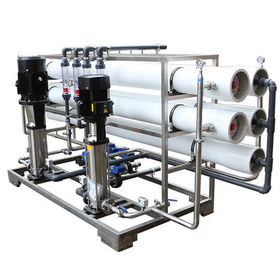 Système de traitement de l'eau d'osmose d'inversion 6TPH, système industriel de filtre d'eau d'osmose d'inversion