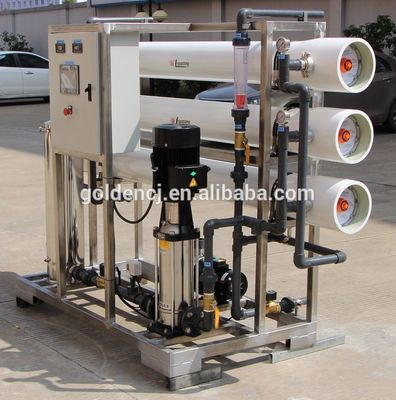 Système de traitement de l'eau d'osmose d'inversion d'OEM 6000LPH