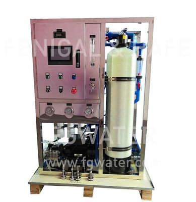 Système d'osmose d'inversion compact d'eau de mer de 4.0KW/H 4000LPD