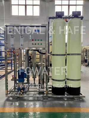 Système de traitement de l'eau de finition d'osmose d'inversion de la production Ph4 de boisson en métal