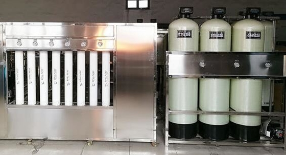 système de purification d'eau d'osmose d'inversion de 415v Ss304 pour l'école