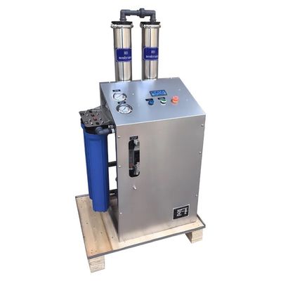 Système mobile de purification de l'eau RO Dispositif de dessalement par membrane avec pompe à eau