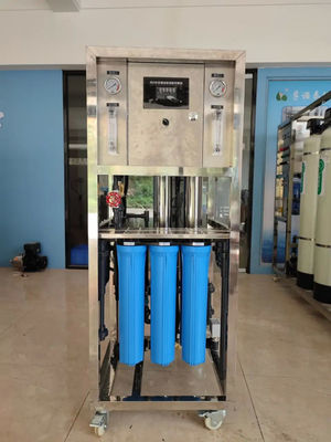 500L/H 1.7kW-220-240V usine d'eau à osmose inverse d'eau saumâtre avec des filtres à sédiments à 3 étages