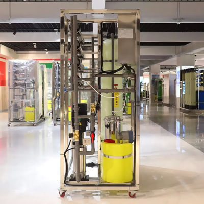 250L/H 1,7kW-380-415V 3xFRP réservoirs d'eau salée usine d'eau d'osmose inverse