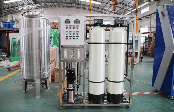 3TPH 5.5kW-380-415V 2xFRP réservoirs d'eau saumâtre usine d'osmose inverse