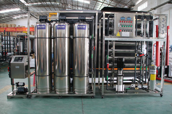 3TPH 5.5kW-380-415V 3xSS304 réservoirs d'eau saumâtre usine d'osmose inverse
