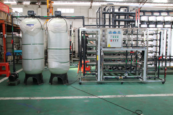 5TPH 7.4kW-380-415V 2xFRP réservoirs d'eau saumâtre usine d'osmose inverse