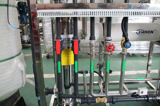 8TPH 14kW-380-415V 2xFRP réservoirs d'eau saumâtre usine d'osmose inverse