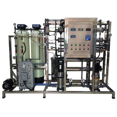 Système de purification de l'eau ultrapure pour semi-conducteurs / maquillage