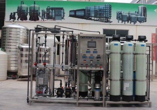 Système de traitement de l'eau pure EDI pour l'industrie pharmaceutique