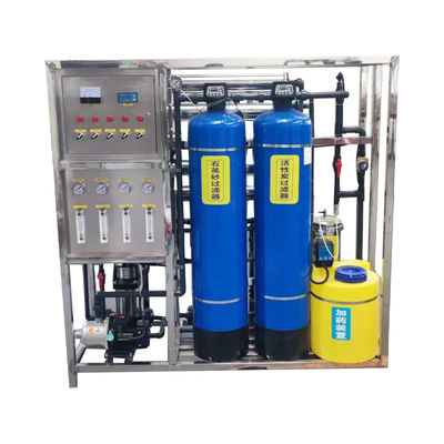 1.5tph 2xFRP réservoirs d'eau saumâtre usine d'eau d'osmose inverse pour l'industrie agricole