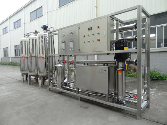 2TPH avec acier inoxydable 304 réservoir d'eau saumâtre usine d'osmose inverse