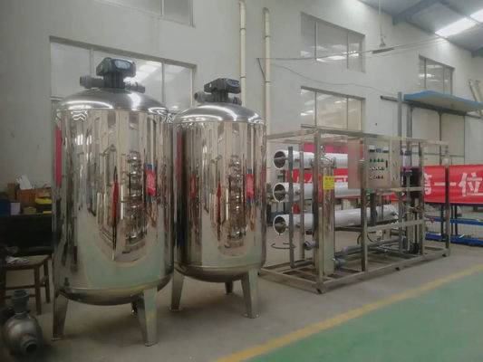 6TPH 7,9 kW SS304 réservoirs d'eau saumâtre usine d'osmose inverse