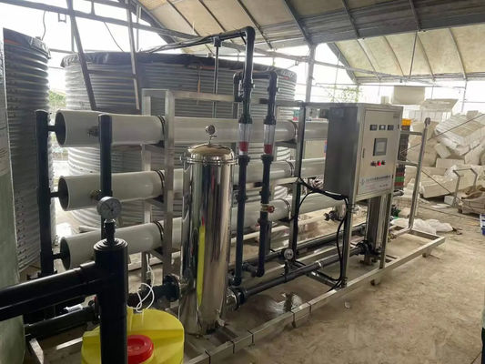 6TPH 7,9 kW SS304 réservoirs d'eau saumâtre usine d'osmose inverse