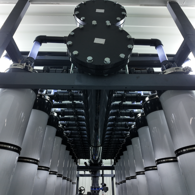 Système d'ultrafiltration conteneurisé 10-30 TPH avec conception plug-and-play pour un déploiement rapide du traitement de l'eau