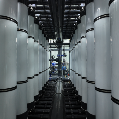 Système d'ultrafiltration conteneurisé 10-30 TPH avec conception plug-and-play pour un déploiement rapide du traitement de l'eau