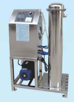Machine à eau ozonée à haute concentration avec une concentration d'ozone de 15 à 25 mg/l et un débit d'eau de 0,5 à 6 tonnes/h pour le lavage et la désinfection des aliments