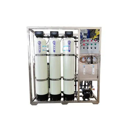 250L/H 1,7kW-380-415V 3xFRP réservoirs d'eau salée usine d'eau d'osmose inverse