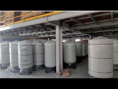 Réservoir de traitement de l'eau en FRP 1365 φ325×1650 mm, fil 2,5 ̊, 2,0-2,5 T/H avec anti-corrosion supérieure