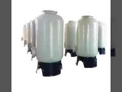 Réservoir en FRP pour le dessalement de l'eau de mer 4087 17-23T/H 4?? fil 2500 gallons Garantie de 5 ans